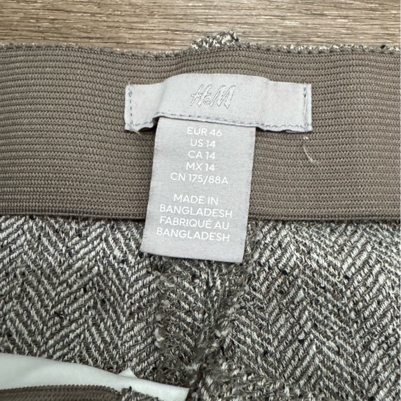 H&M Trousers - Picture 3 of 3